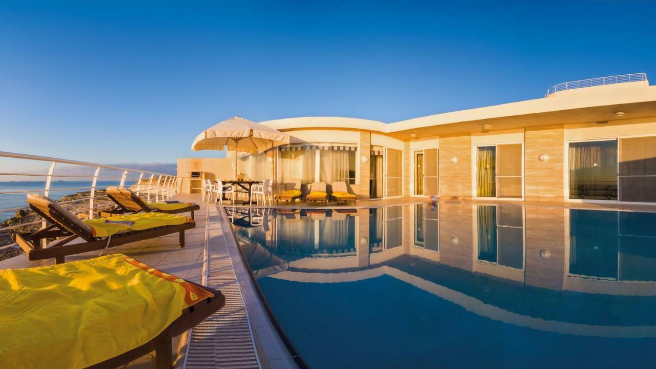 Villa Watersedge Марсаскала Екстериор снимка